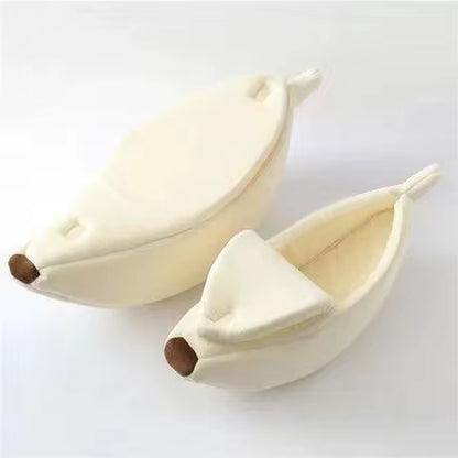 Cozy Banana-Shaped Cat Bed and Mat - Warm Cushion Kennel for Kittens and Small Dogs, Portable Pet Supplies